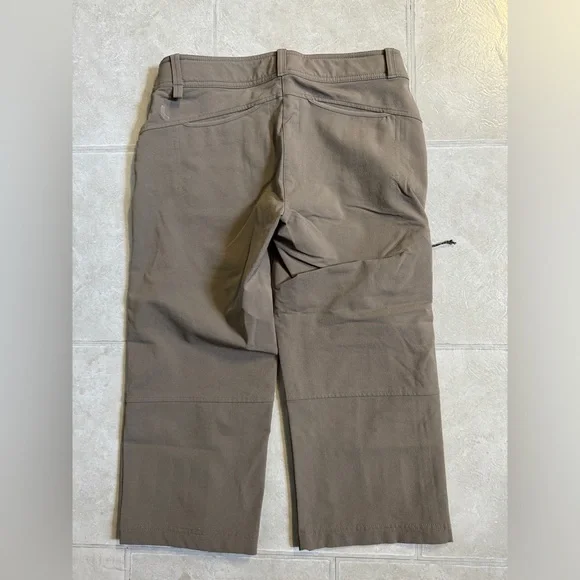 Lole Capri pants - Picture 2 of 3